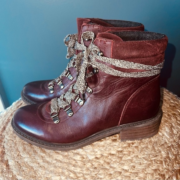 Sam Edelman Darrah Hiker Boot - Picture 3 of 9